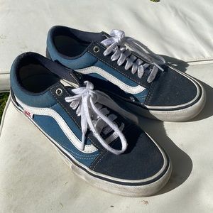 Size 7 Men’s Blue vans
